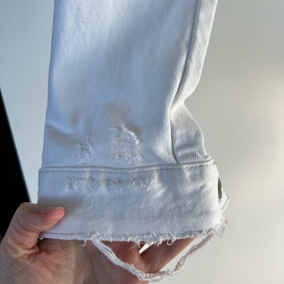 SOLD Cropped White denim jacket - Picture 2 of 6